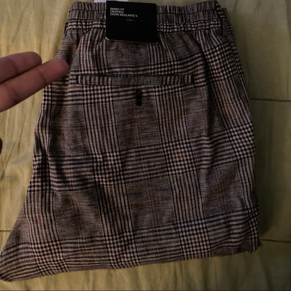 Skinny Fit Cropped Pants
